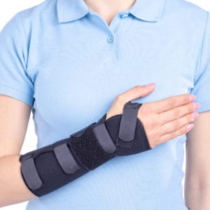 Fixed wrist hand brace 211