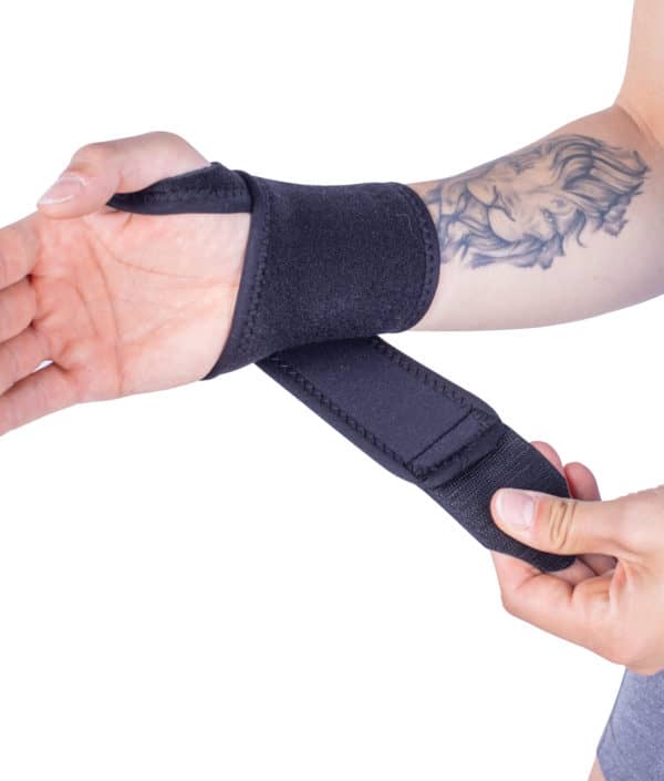 Mobile wrist brace